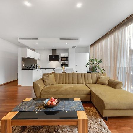 Revon Business Apartment 50 Dunajska Bratislava Esterno foto